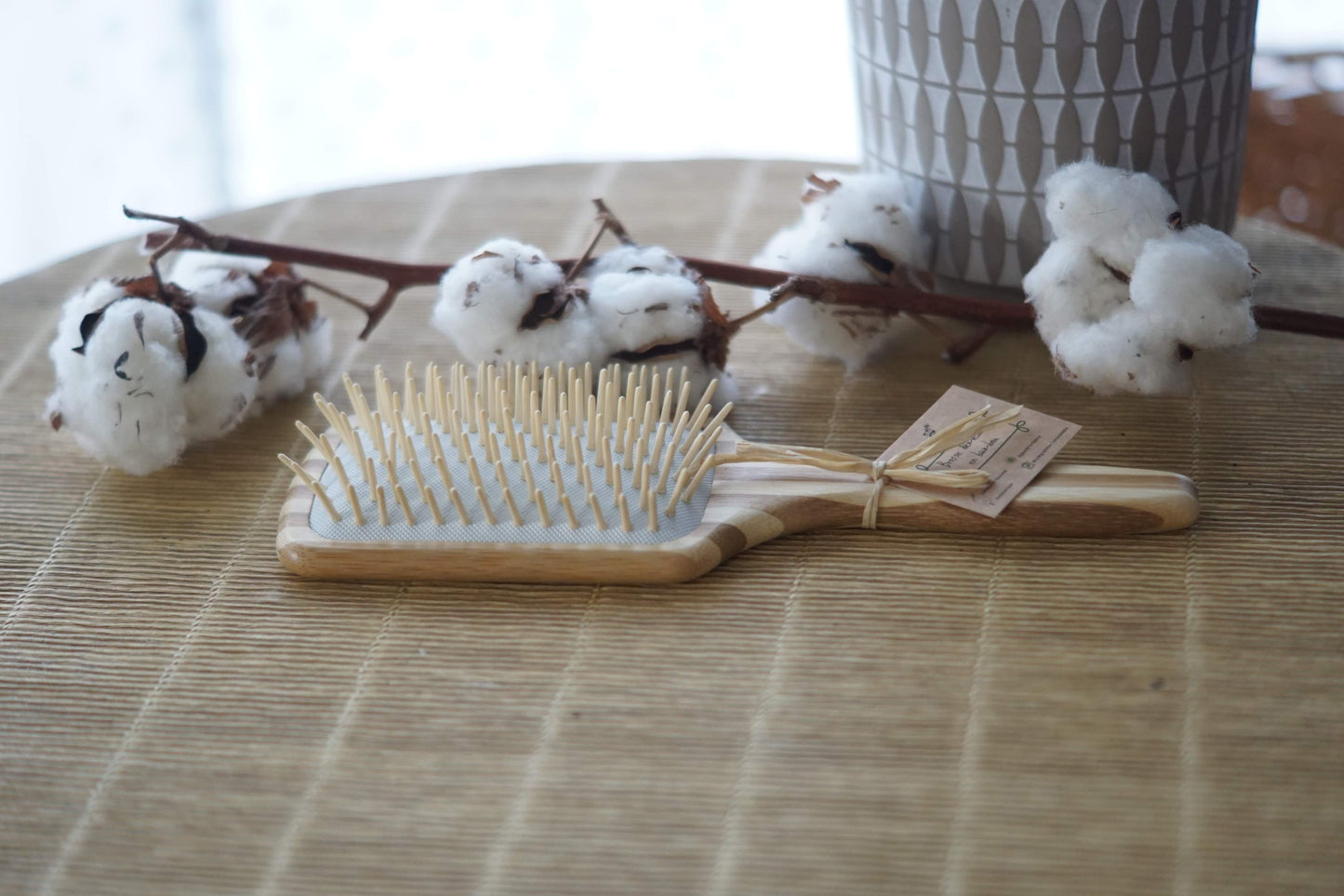 Cap Bambou -- Brosse à cheveux démélante