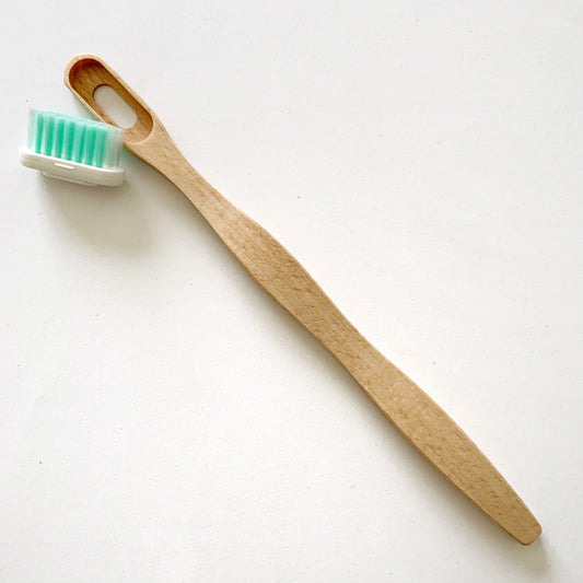 My Boo Company -- Brosse à dents à tête rechargeable en bois de hêtre français